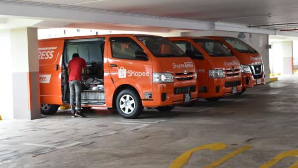 Delivery companies can reserve parking lots at over 50 HDB car parks to use as 'courier hubs'